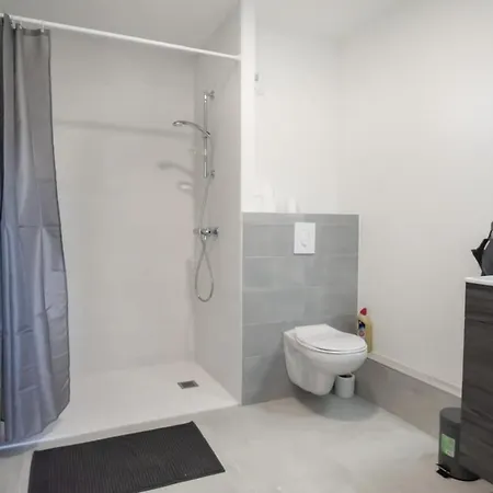 Guestready - Modern Comfort In The Heart Of Apartment Nancy
